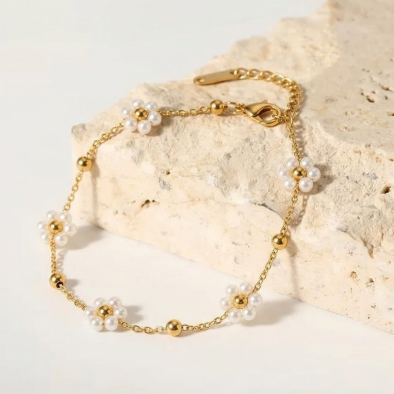 Pearl Flower Gold Bracelet