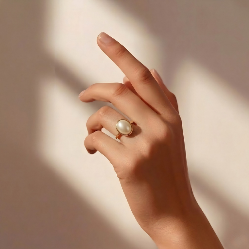 Oval Pearl Ring