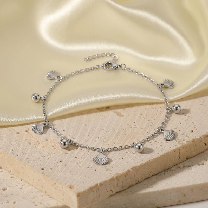 Shell Charm Bracelet