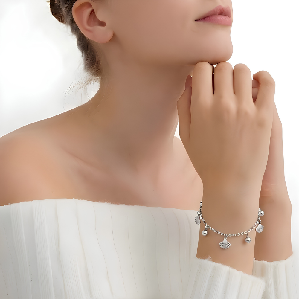 Shell Charm Bracelet