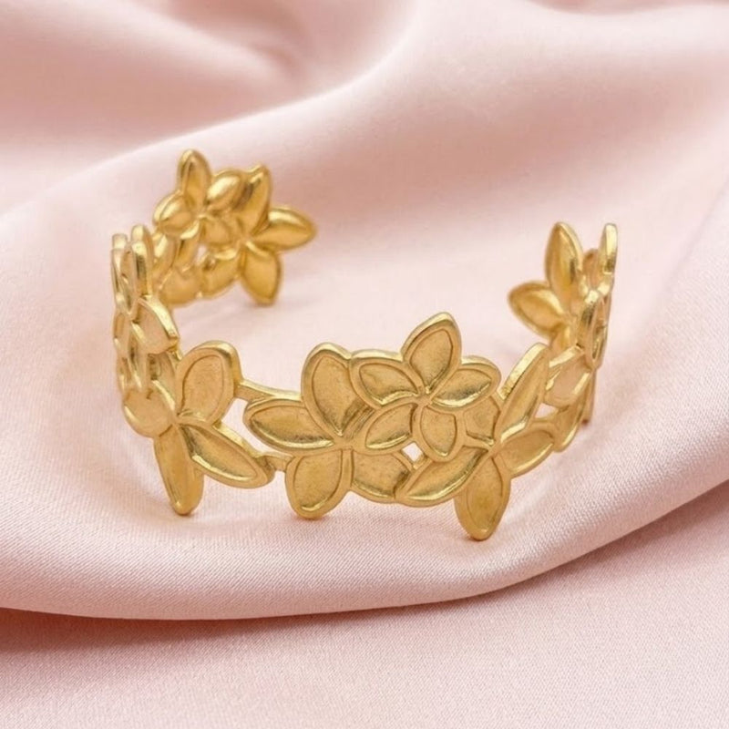 Gold Flower Bangle