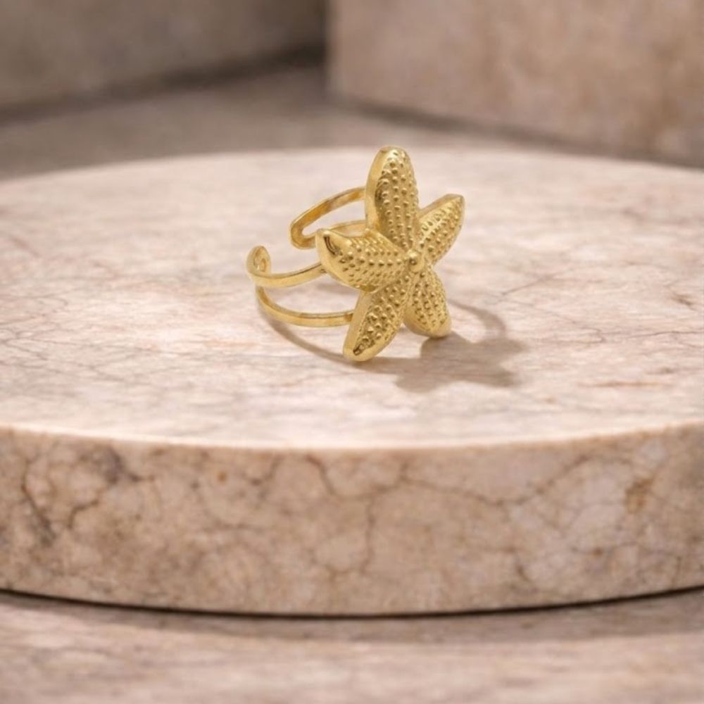 Gold Starfish Ring